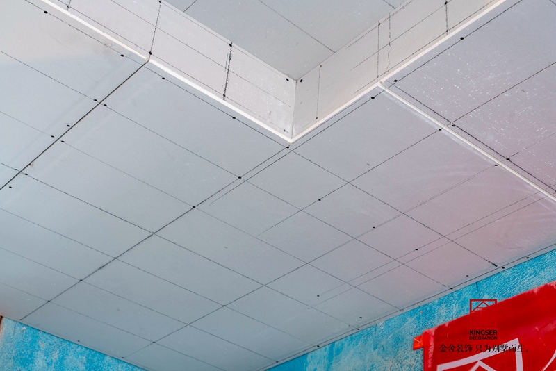 瀚林甲第160㎡裝修木工施工現(xiàn)場(chǎng)